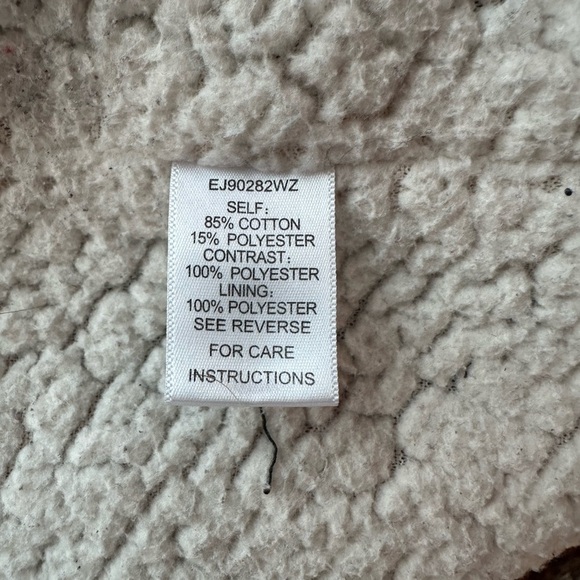 EN CREME ~ Women’s Red/Black Plaid Jacket with Sherpa Lining and Pockets size S - Picture 6 of 9